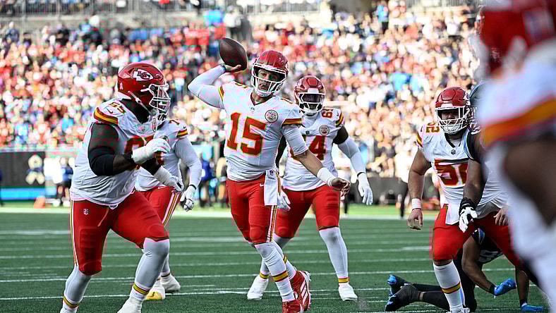 NFL: Kansas City Chiefs at Carolina Panthers