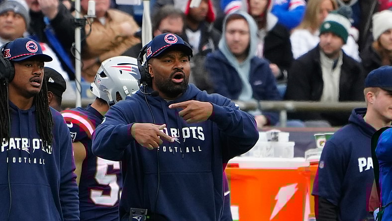 New England Patriots, Jerod Mayo
