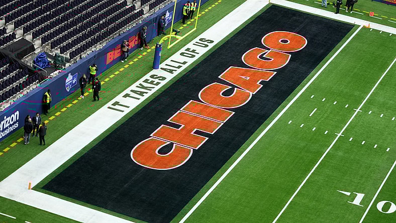 Chicago Bears mock draft 2025