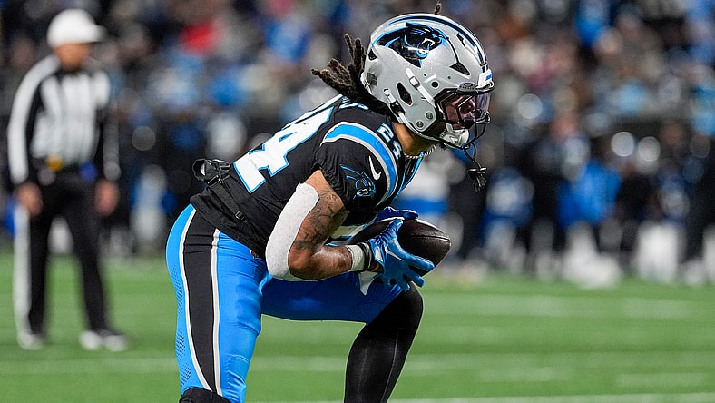 Carolina Panthers, Jonathon Brooks