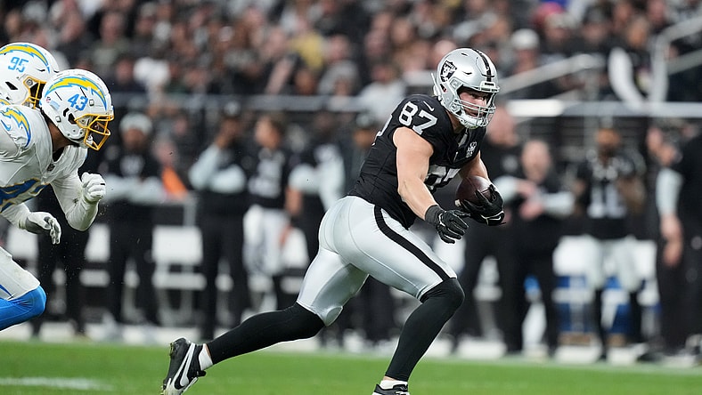 NFL: Los Angeles Chargers at Las Vegas Raiders