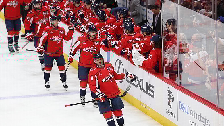 NHL: Chicago Blackhawks at Washington Capitals