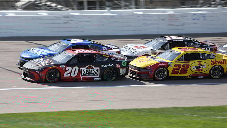 NASCAR: AdventHealth 400