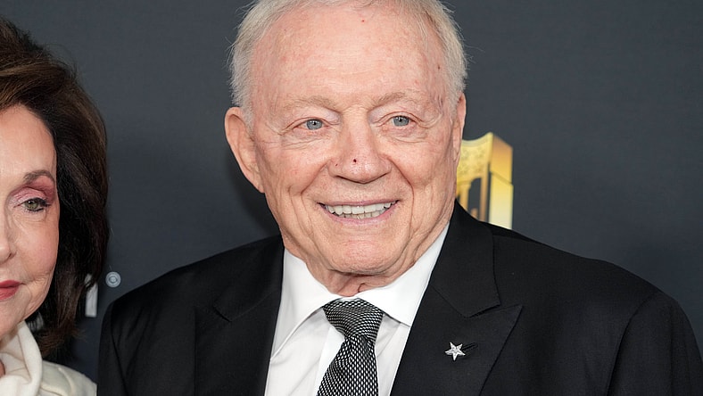 NFL: Super Bowl LIX-NFL Honors Red Carpet