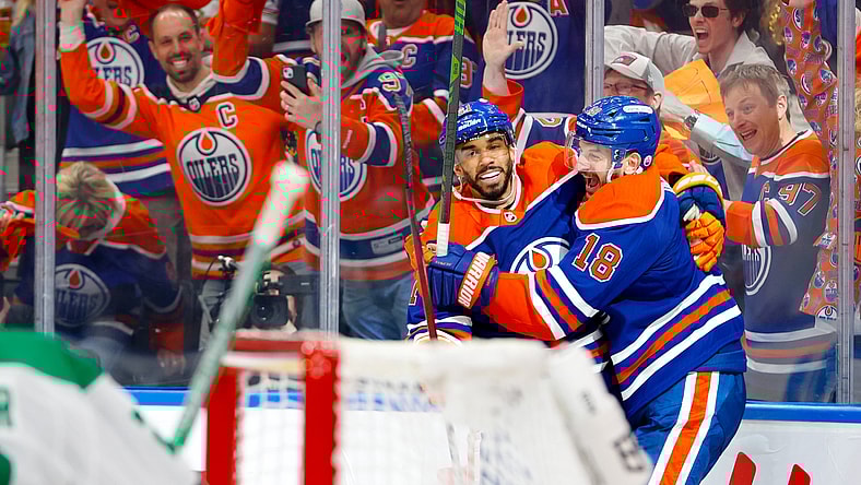 NHL: Stanley Cup Playoffs-Dallas Stars at Edmonton Oilers