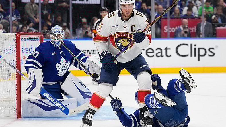 NHL: Stanley Cup Playoffs-Florida Panthers at Toronto Maple Leafs