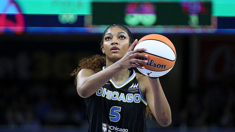 WNBA: New York Liberty at Chicago Sky