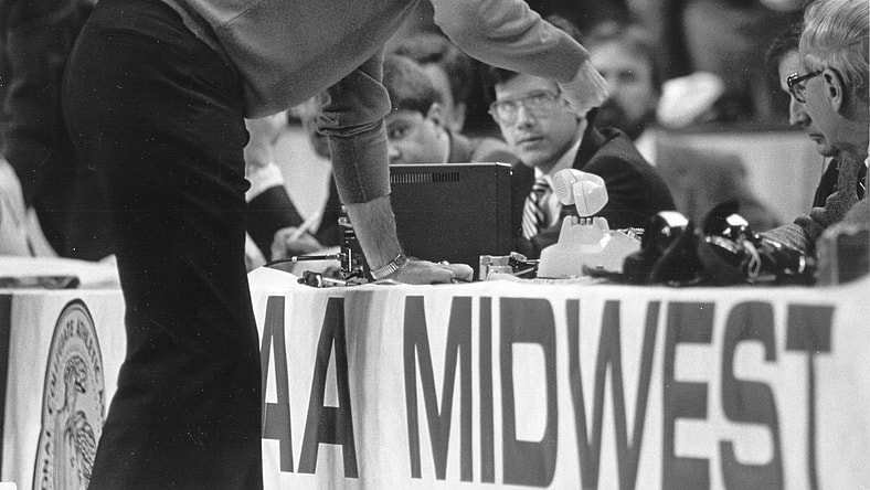 Bob Knight, Indiana Hoosiers
