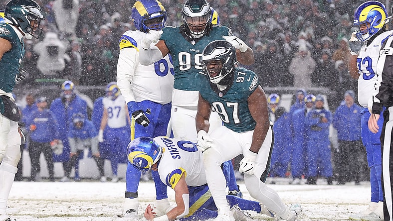 Philadelphia Eagles defensive tackle Moro Ojomo