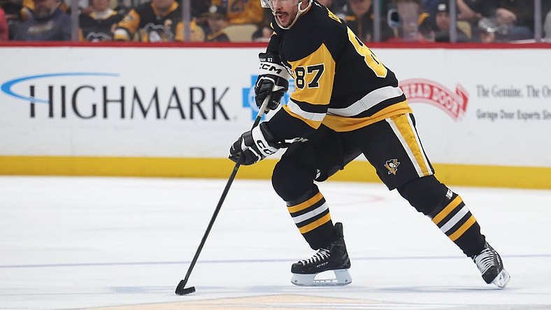 NHL: Boston Bruins at Pittsburgh Penguins