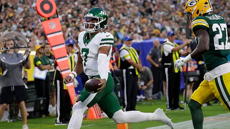 NFL: New York Jets at Green Bay Packers