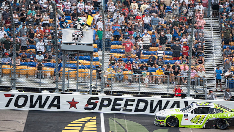 Iowa Speedway, NASCAR