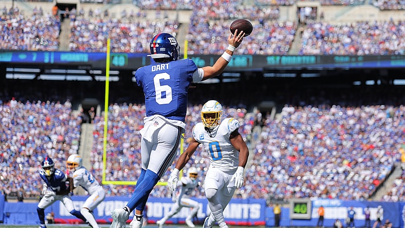 NFL: Los Angeles Chargers at New York Giants