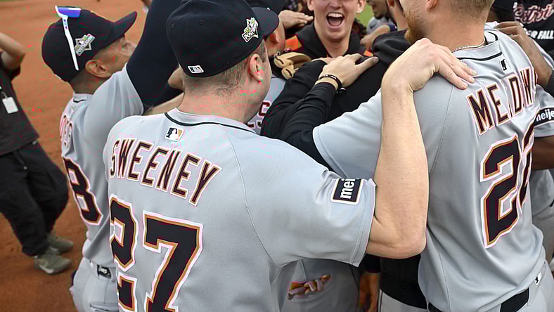 MLB: Wildcard-Detroit Tigers at Cleveland Guardians