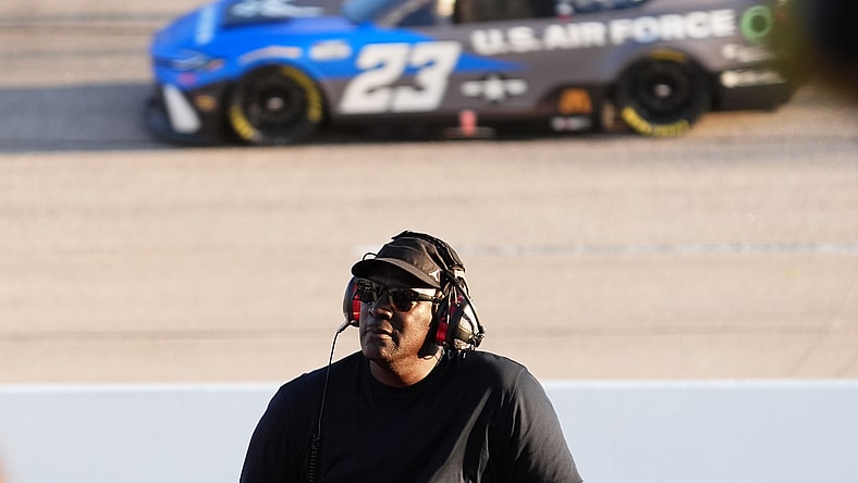 NASCAR: Cook Out Southern 500