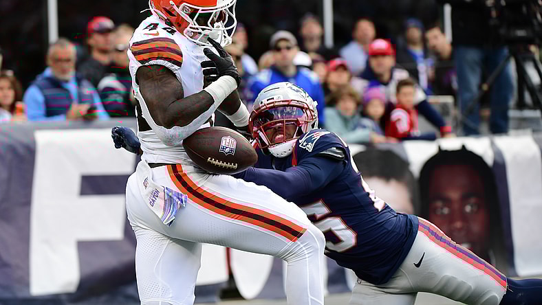 NFL: Cleveland Browns at New England Patriots