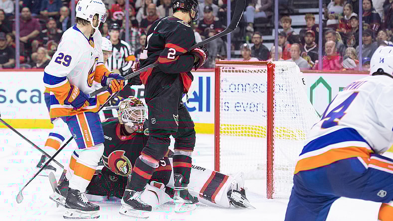 NHL: New York Islanders at Ottawa Senators