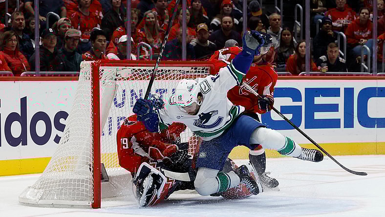 NHL: Vancouver Canucks at Washington Capitals