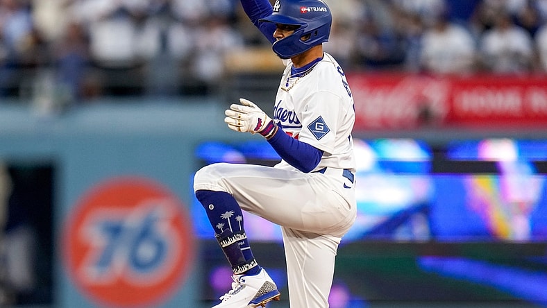 Syndication: The Enquirer