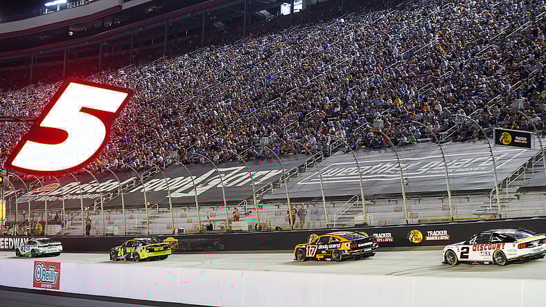 NASCAR: Bass Pro Shops Night Race