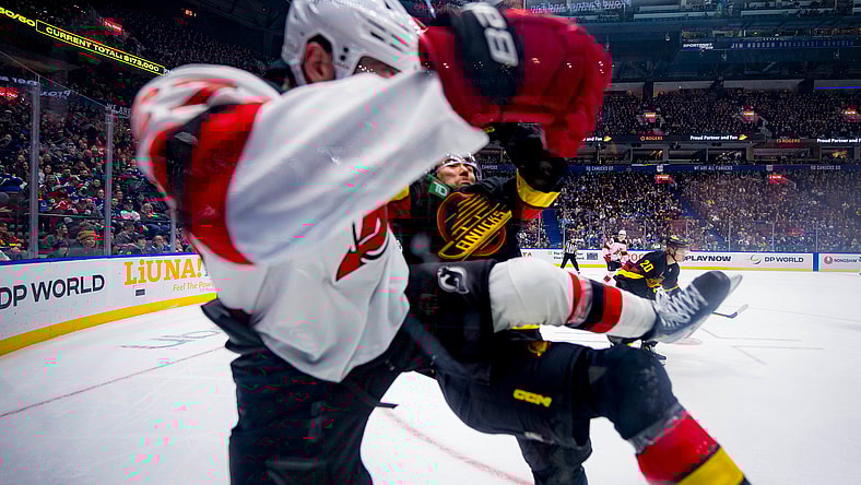 NHL: New Jersey Devils at Vancouver Canucks