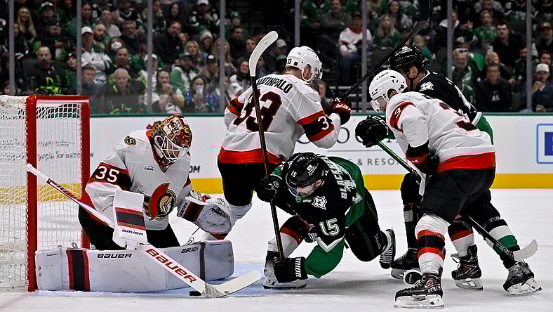 NHL: Ottawa Senators at Dallas Stars