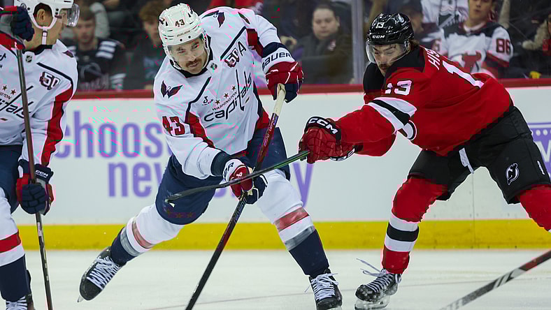 NHL: Washington Capitals at New Jersey Devils