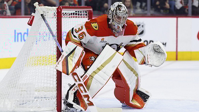 Anaheim Ducks goaltender John Gibson in action during an NHL hockey game against the Philadelphia Flyers, Saturday, Jan. 11, 2025, in Philadelphia. (AP Photo/Derik Hamilton)