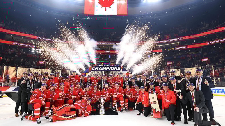 Team Canada poses for championship photo after winning 4 Nation Face-Off Tournament (Photo/Screenshot- NHL via Twitter)