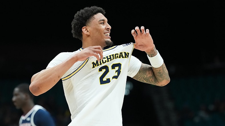 college basketball rankings