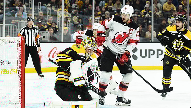 NHL: New Jersey Devils at Boston Bruins