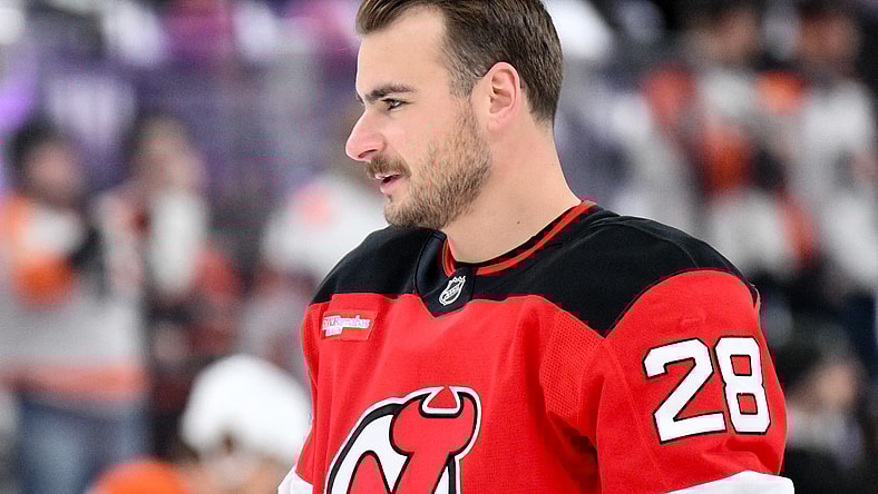 NHL: Philadelphia Flyers at New Jersey Devils