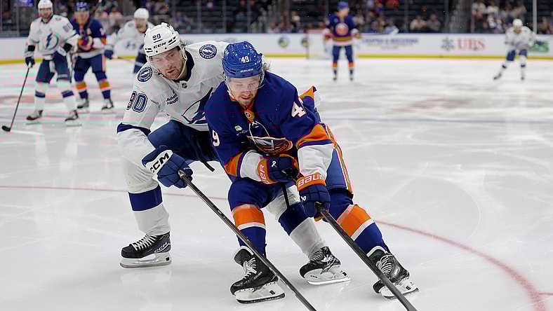 NHL: Tampa Bay Lightning at New York Islanders