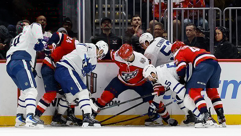 NHL: Toronto Maple Leafs at Washington Capitals