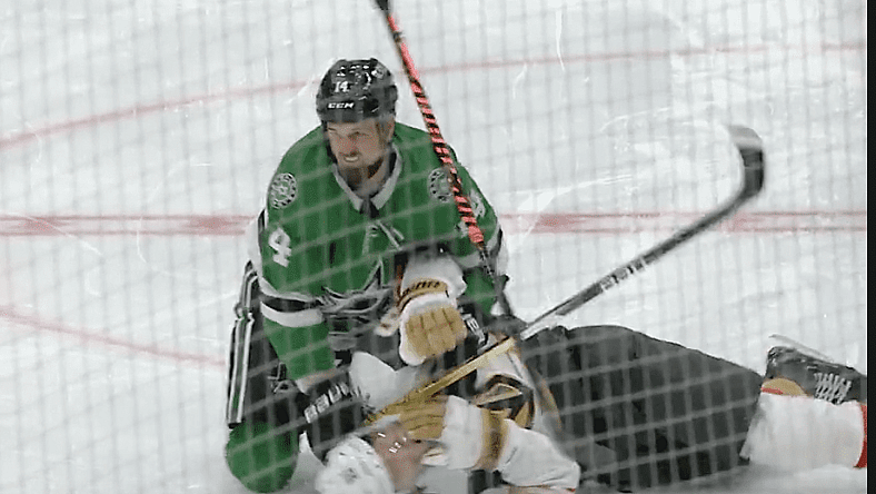 Vegas Golden Knights Mark Stone, Jamie Benn Major Penalty Cross check
