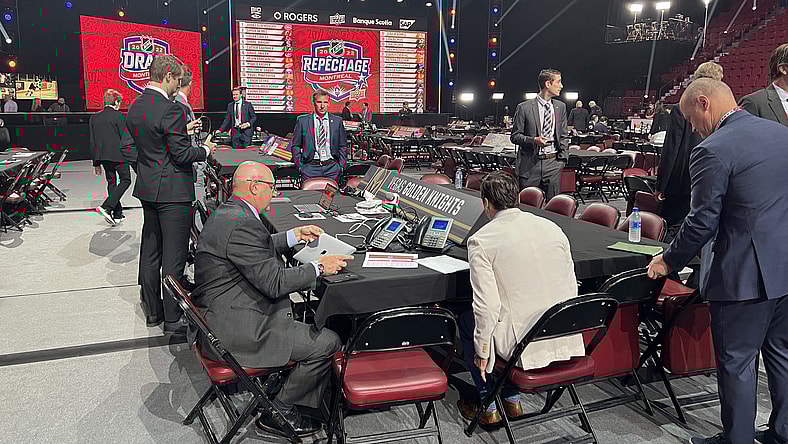 Vegas Golden Knights Draft Floor/Table (Photo- Vegas Golden Knights via Twitter)