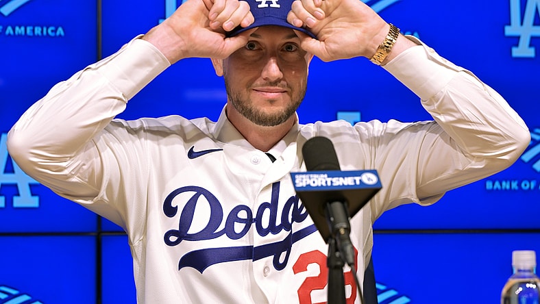 MLB: Los Angeles Dodgers-Press Conference