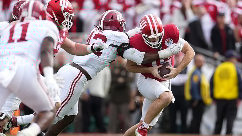 NCAA Football: Rose Bowl-Alabama at Indiana