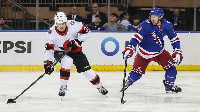 NHL: Ottawa Senators at New York Rangers