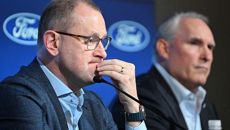 NHL: Toronto Maple Leafs - Press Conference