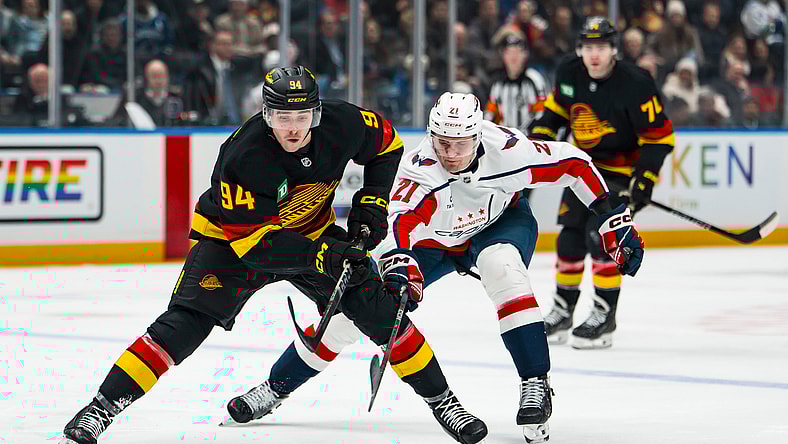 NHL: Washington Capitals at Vancouver Canucks