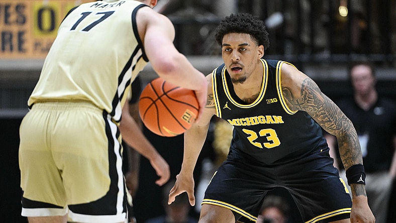 college basketball rankings