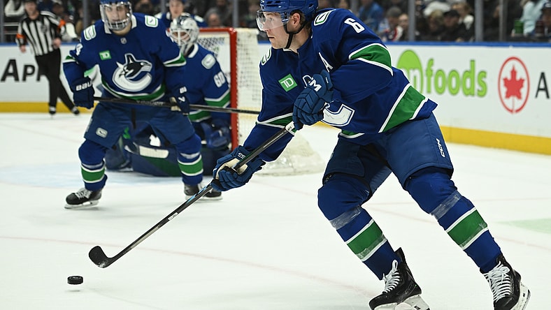 NHL: Winnipeg Jets at Vancouver Canucks