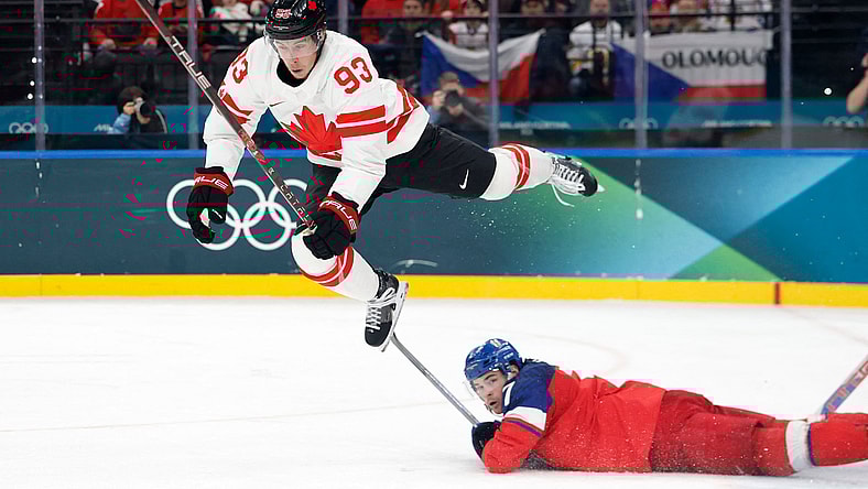 Olympics: Ice Hockey-Men Group A - CZE-CAN