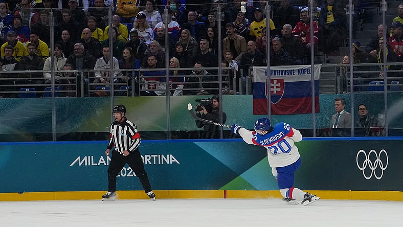 Olympics: Ice Hockey-Men Group B - SWE-SVK, juraj slafkovsky, montreal canadiens