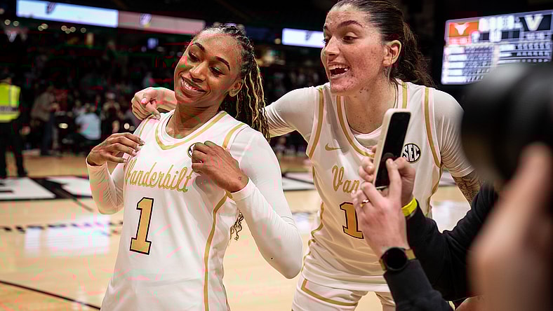 college basketball rankings