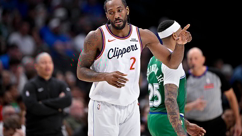 NBA: Los Angeles Clippers at Dallas Mavericks