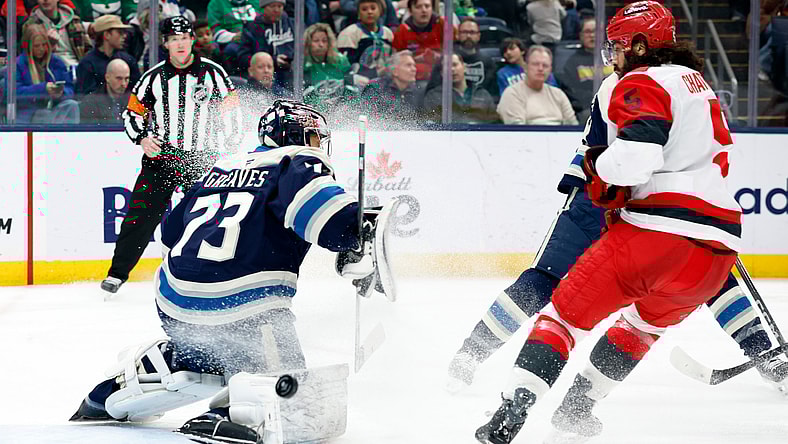 NHL: Carolina Hurricanes at Columbus Blue Jackets