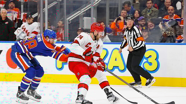 NHL: Carolina Hurricanes at Edmonton Oilers