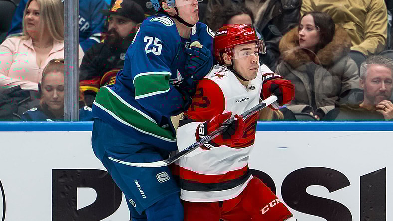 NHL: Carolina Hurricanes at Vancouver Canucks